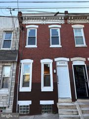 2086 E CLEMENTINE ST, Philadelphia, PA 19134