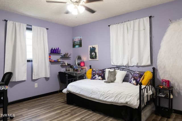 828 Parkway Boulevard, Elizabethton, TN 37643