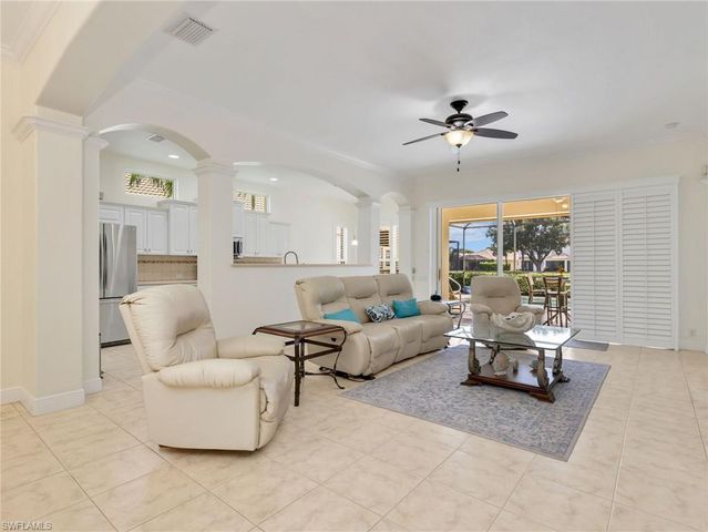 9640 Raven CT, Estero, FL 33928