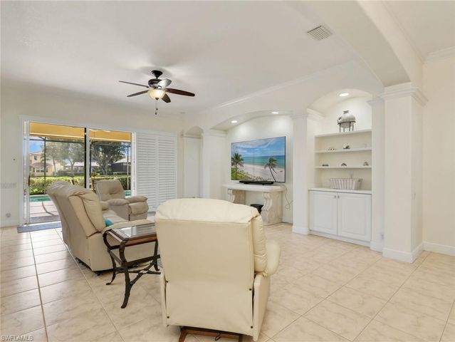 9640 Raven CT, Estero, FL 33928