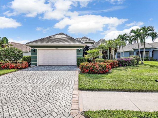 9640 Raven CT, Estero, FL 33928