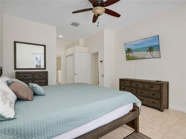 9640 Raven CT, Estero, FL 33928
