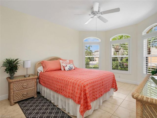9640 Raven CT, Estero, FL 33928