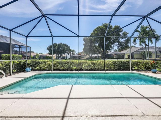 9640 Raven CT, Estero, FL 33928
