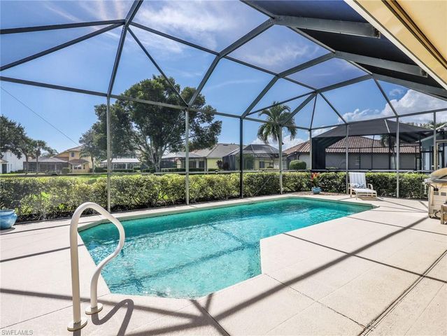 9640 Raven CT, Estero, FL 33928