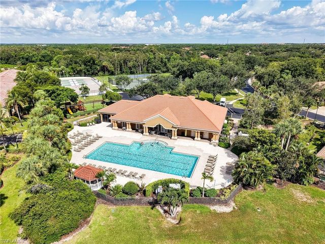 9640 Raven CT, Estero, FL 33928