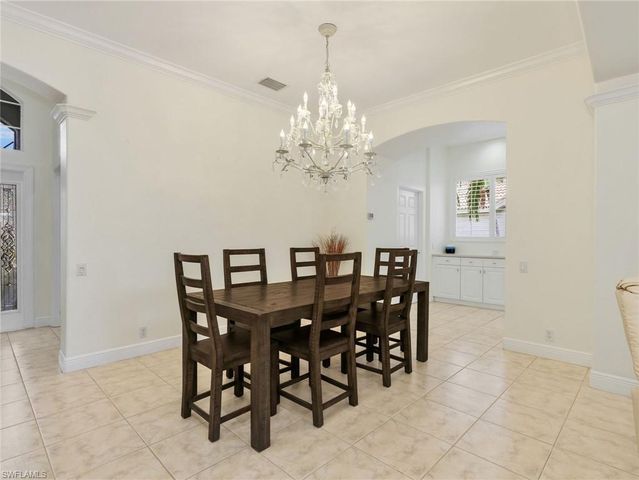 9640 Raven CT, Estero, FL 33928
