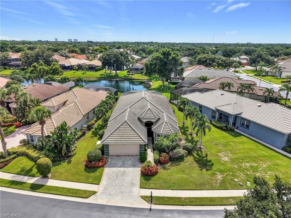 9640 Raven CT, Estero, FL 33928