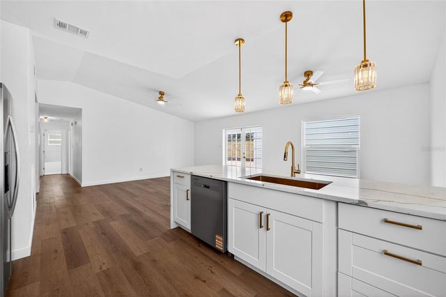 662 BRYAN TERRACE DRIVE, Brandon, FL 33511