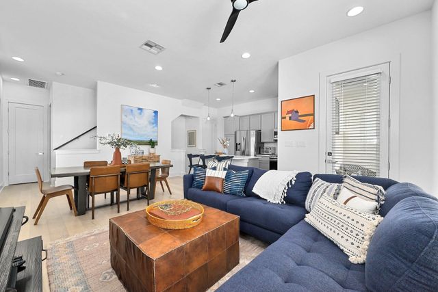 2050 Lohmans Spur RD 2301, Lakeway, TX 78734