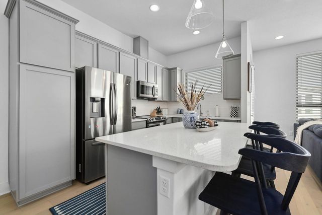 2050 Lohmans Spur RD 2301, Lakeway, TX 78734