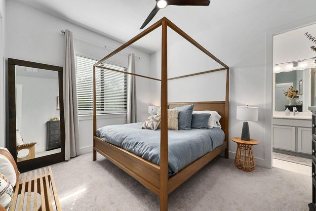 2050 Lohmans Spur RD 2301, Lakeway, TX 78734