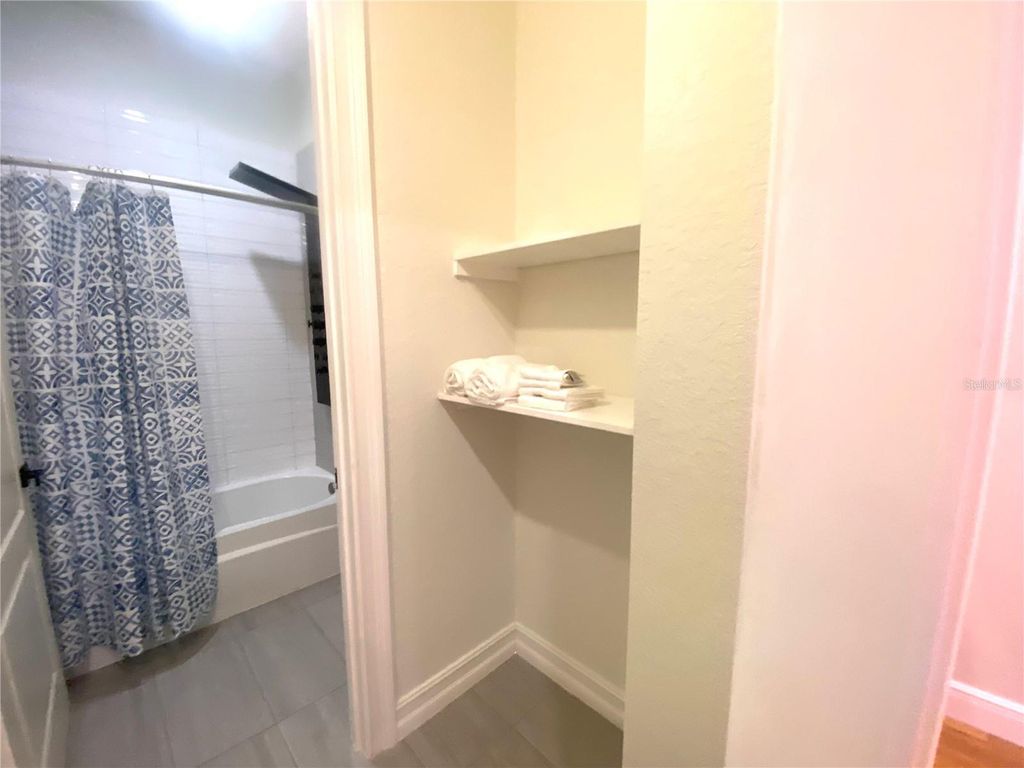 Image 24 of property listing at 91 WOODLAND DRIVE, Haines City, FL 33844
