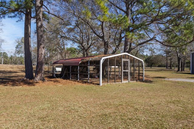 15866 Highway 326 N, Sour Lake, TX 77659