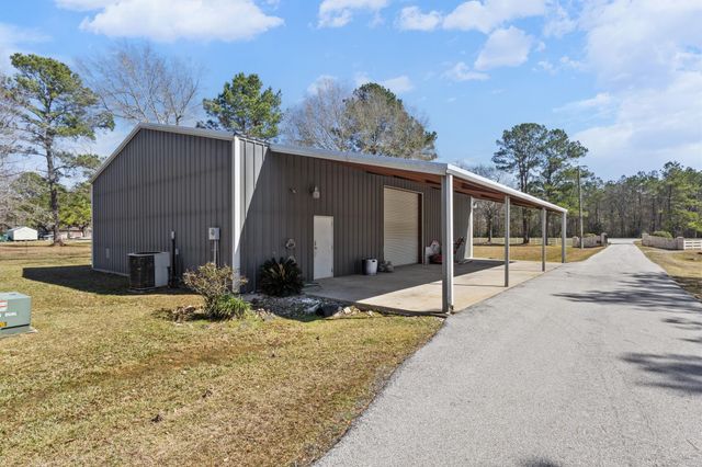 15866 Highway 326 N, Sour Lake, TX 77659