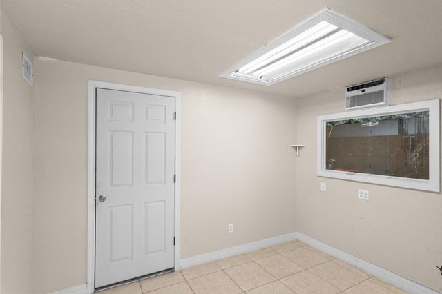 15866 Highway 326 N, Sour Lake, TX 77659