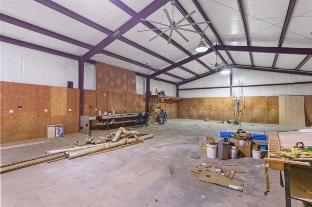 15866 Highway 326 N, Sour Lake, TX 77659