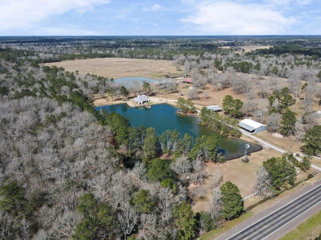 15866 Highway 326 N, Sour Lake, TX 77659