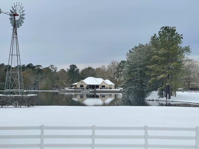 15866 Highway 326 N, Sour Lake, TX 77659