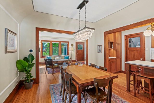 3933 N Prospect AVENUE, Shorewood, WI 53211
