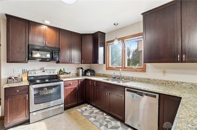 625 Lantana Court, Tipp City, OH 45371