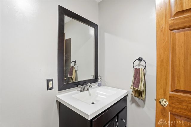 625 Lantana Court, Tipp City, OH 45371