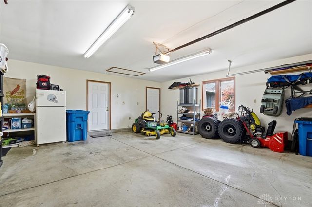 625 Lantana Court, Tipp City, OH 45371