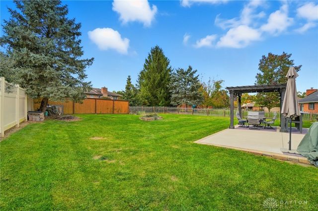 625 Lantana Court, Tipp City, OH 45371