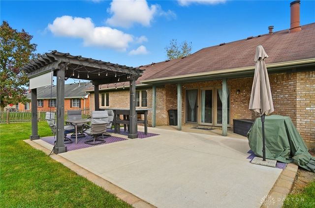 625 Lantana Court, Tipp City, OH 45371