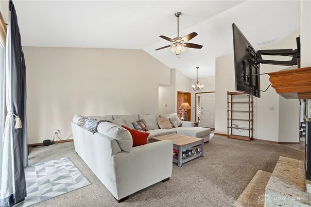 625 Lantana Court, Tipp City, OH 45371