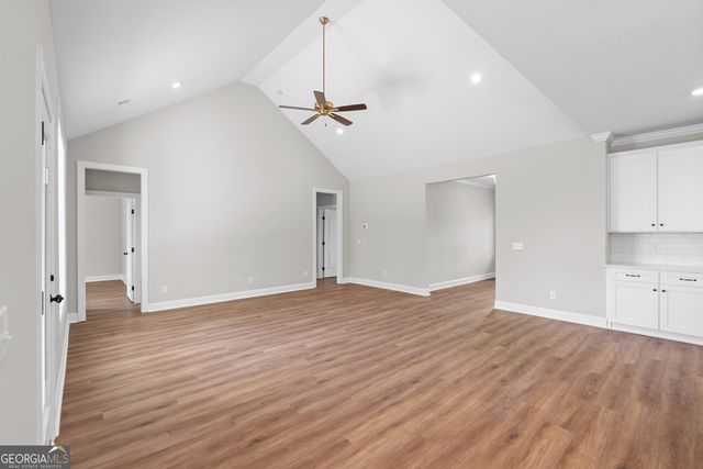 9 Honeysuckle Drive, Claxton, GA 30417