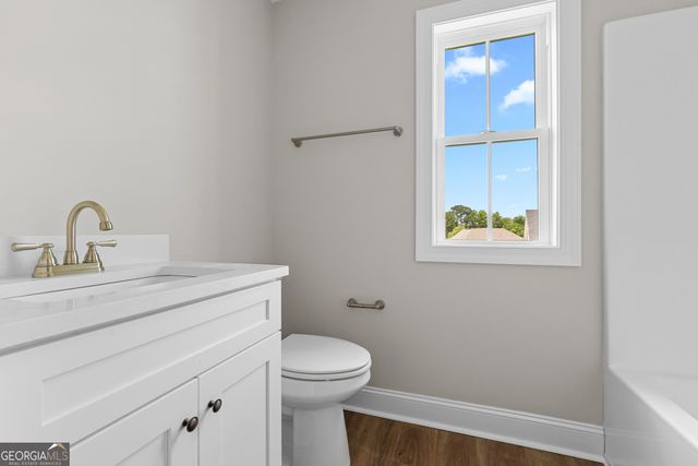 9 Honeysuckle Drive, Claxton, GA 30417