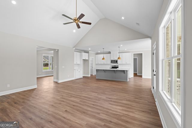 9 Honeysuckle Drive, Claxton, GA 30417