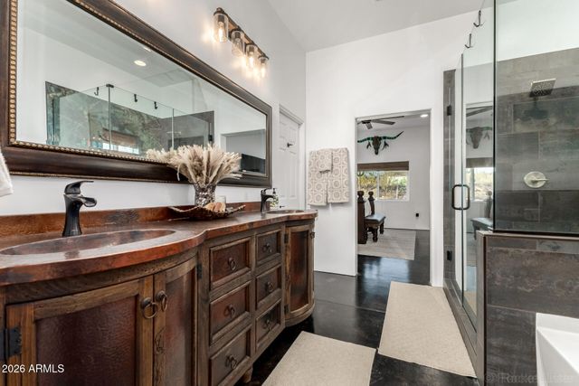 48148 N 16th Lane, New River, AZ 85087