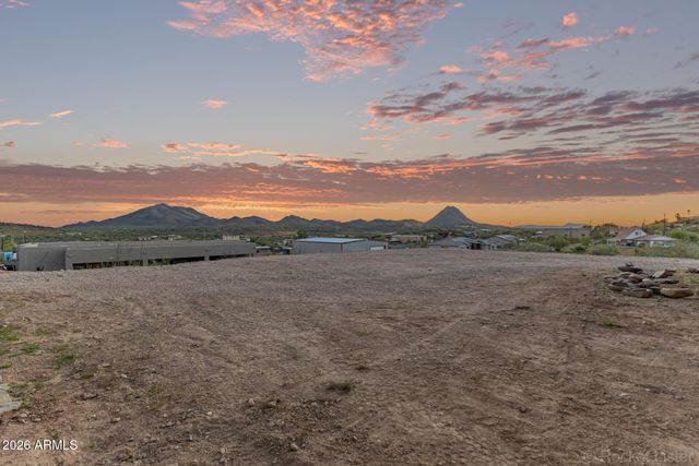 48148 N 16th Lane, New River, AZ 85087