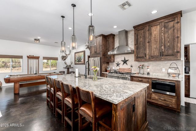 48148 N 16th Lane, New River, AZ 85087