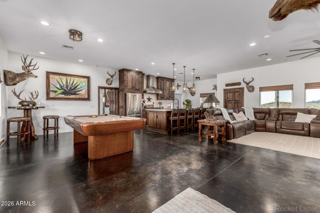 Image 2 of property listing at 48148 N 16th Lane, New River, AZ 85087