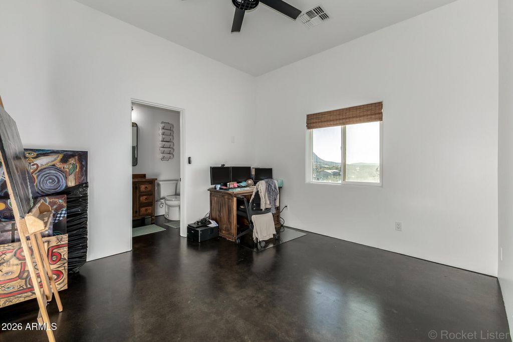 Image 21 of property listing at 48148 N 16th Lane, New River, AZ 85087