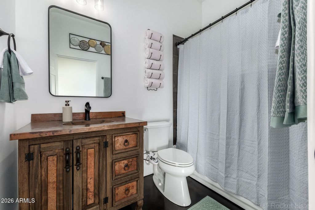 Image 22 of property listing at 48148 N 16th Lane, New River, AZ 85087