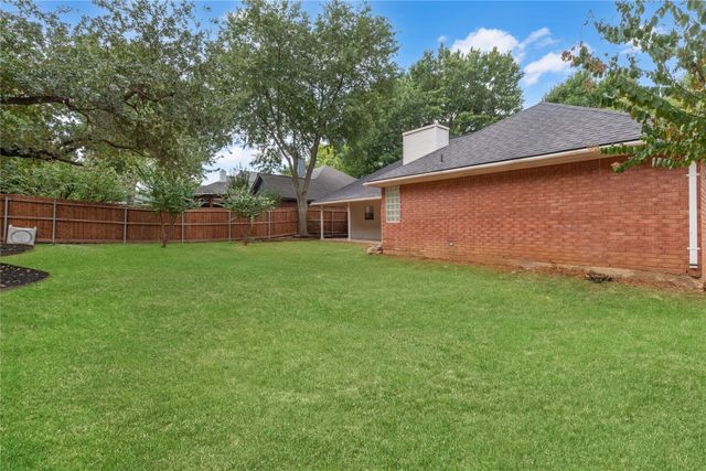 633 Cardinal Ridge Road, Burleson, TX 76028