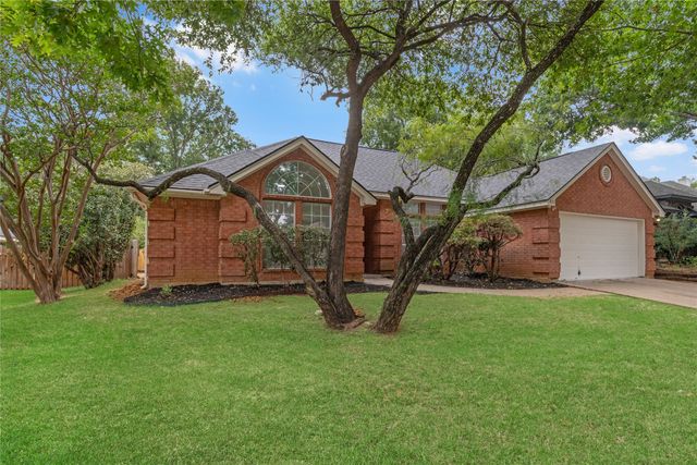 633 Cardinal Ridge Road, Burleson, TX 76028
