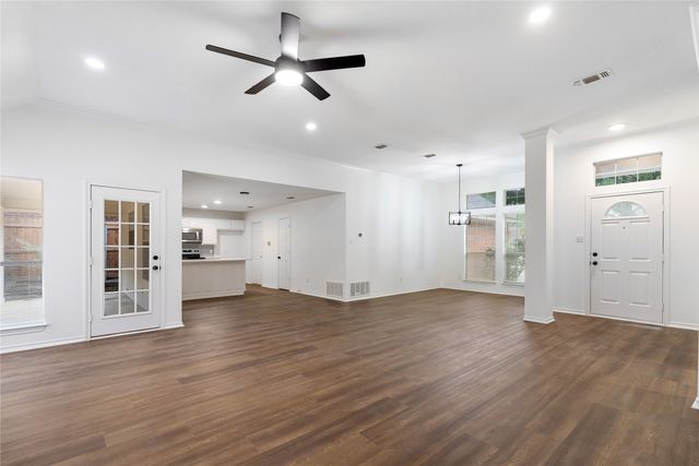 633 Cardinal Ridge Road, Burleson, TX 76028