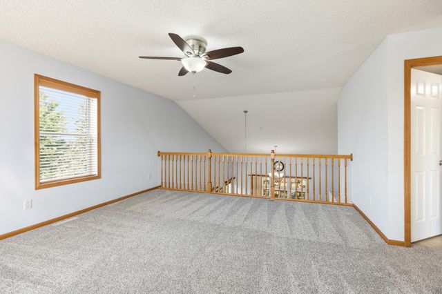 1767 Fescue Court, Shakopee, MN 55379