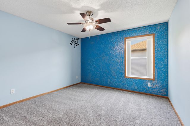1767 Fescue Court, Shakopee, MN 55379
