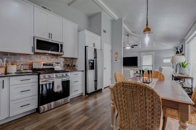 10006 Prospect Hill Drive, Houston, TX 77064