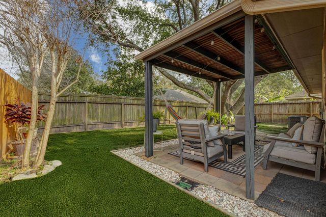 10006 Prospect Hill Drive, Houston, TX 77064