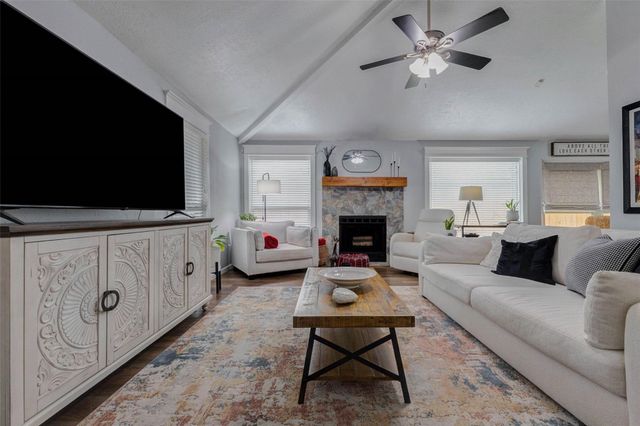 10006 Prospect Hill Drive, Houston, TX 77064