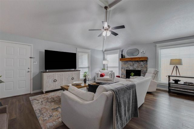 10006 Prospect Hill Drive, Houston, TX 77064