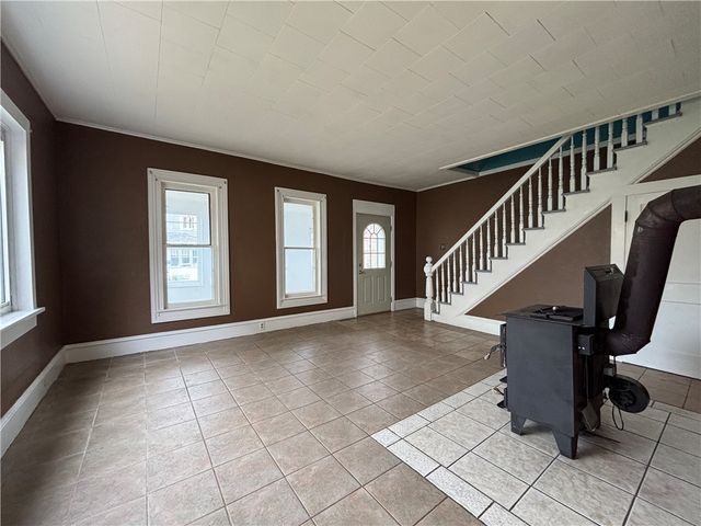 124 Bayard Street, Kane Boro, PA 16735