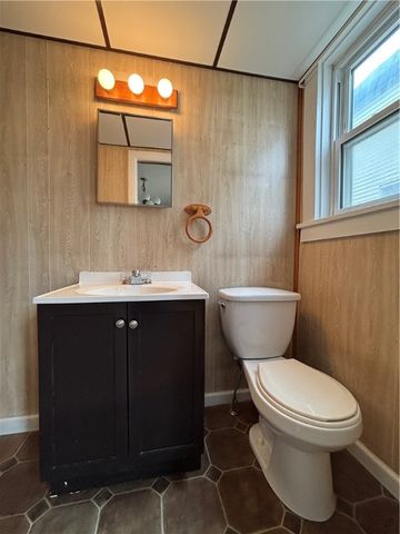 124 Bayard Street, Kane Boro, PA 16735